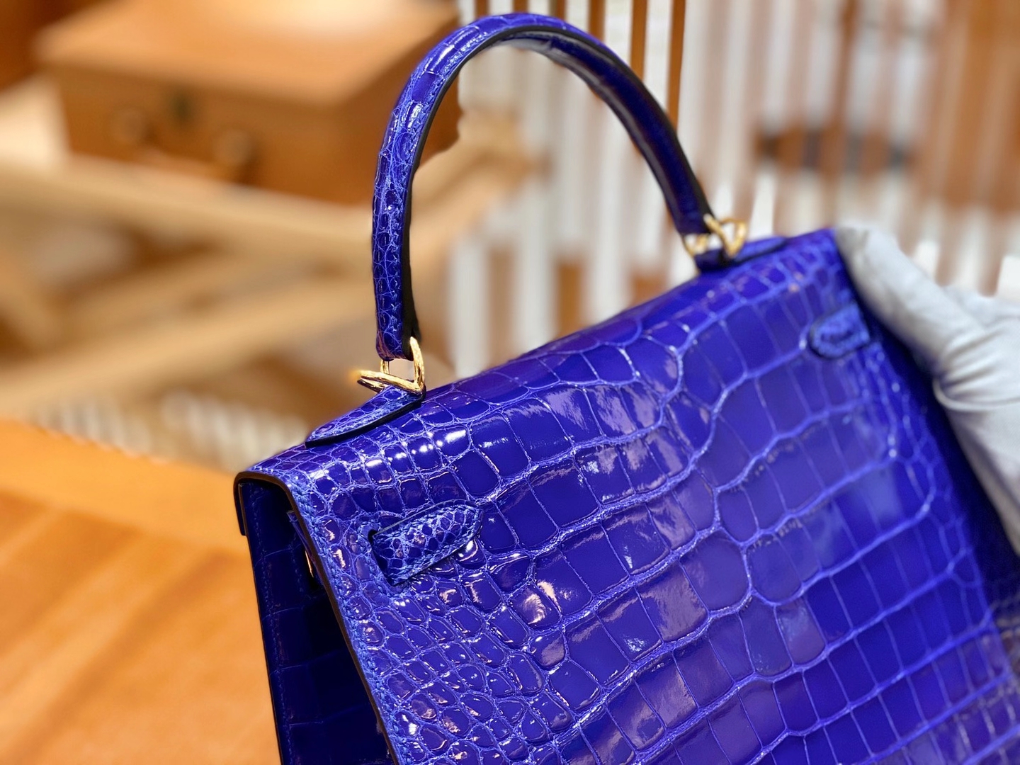Hermès（爱马仕）新增现货 Kelly 25cm 电光蓝 金扣 一级美洲鳄鱼皮 原版蜜蜡线 顶级手缝版本