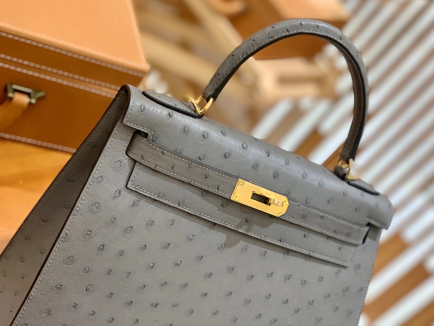 Hermès（爱马仕）Kelly 28cm 玛瑙灰 金扣 南非KK级鸵鸟皮 原版蜜蜡线 顶级手缝版本