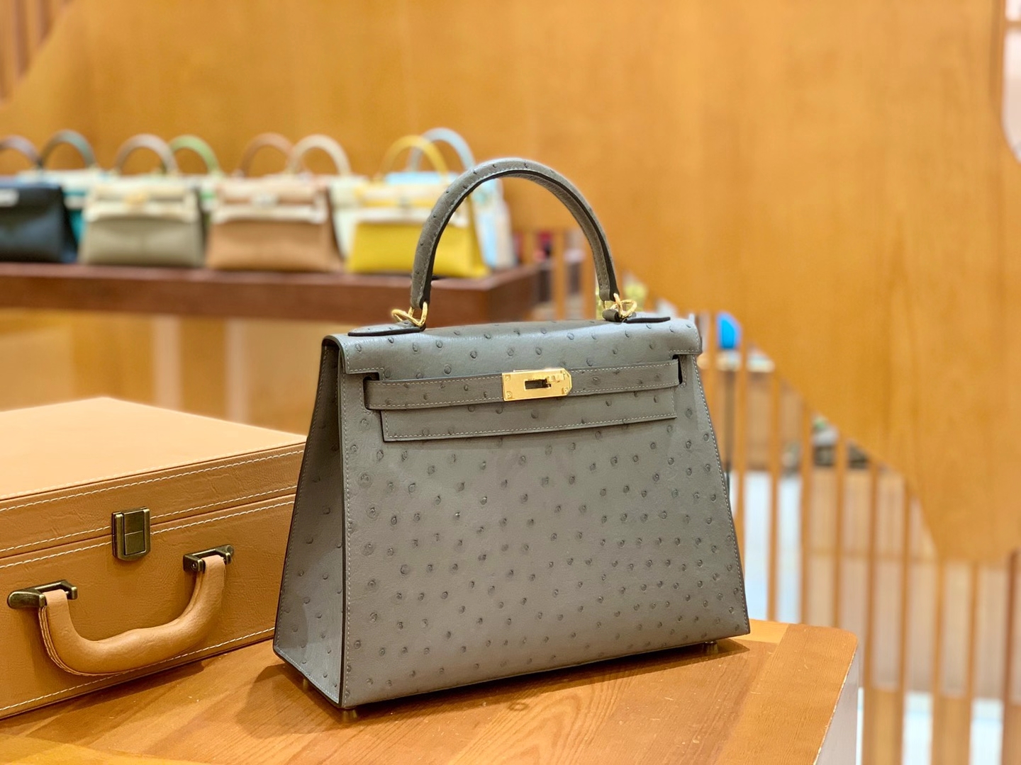Hermès（爱马仕）Kelly 28cm 玛瑙灰 金扣 南非KK级鸵鸟皮 原版蜜蜡线 顶级手缝版本
