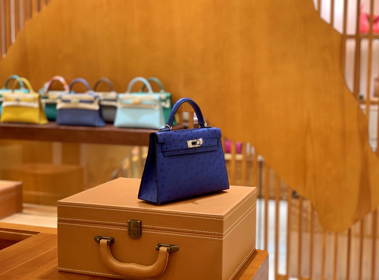 Hermès（爱马仕）Mini Kelly 二代 鸢尾蓝 银扣 南非KK级鸵鸟皮 原版蜜蜡线 顶级全手工缝制