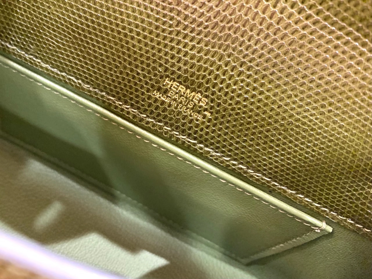 Hermès（爱马仕）Mini Kelly 22cm（迷你一代）南非野生蜥蜴皮 橄榄绿 金扣 原版蜜蜡线 顶级手工缝制
