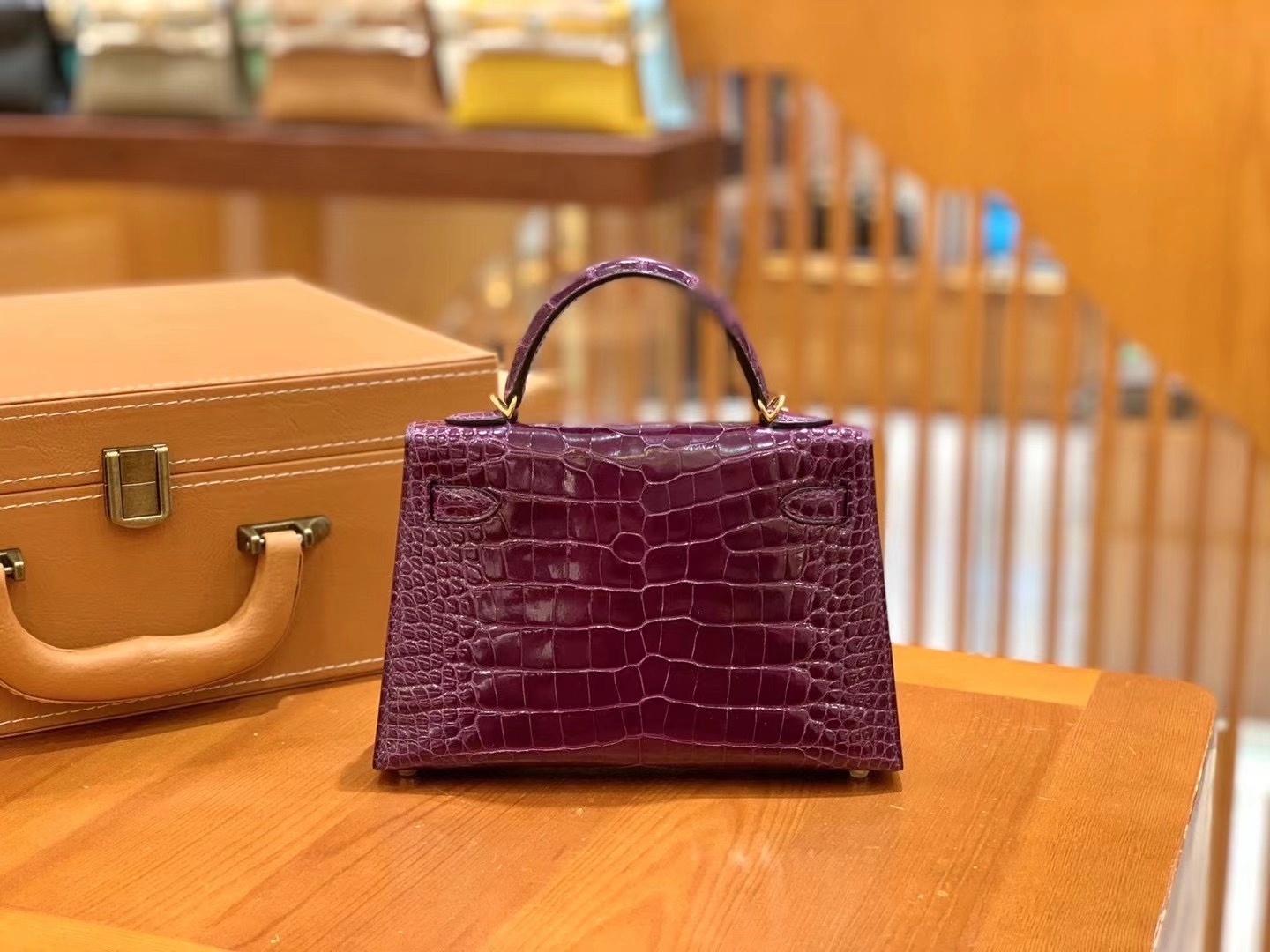 Hermès（爱马仕）Mini Kelly 二代 19cm 葡萄紫 一级美洲鳄鱼皮 原版蜜蜡线 顶级手缝版本