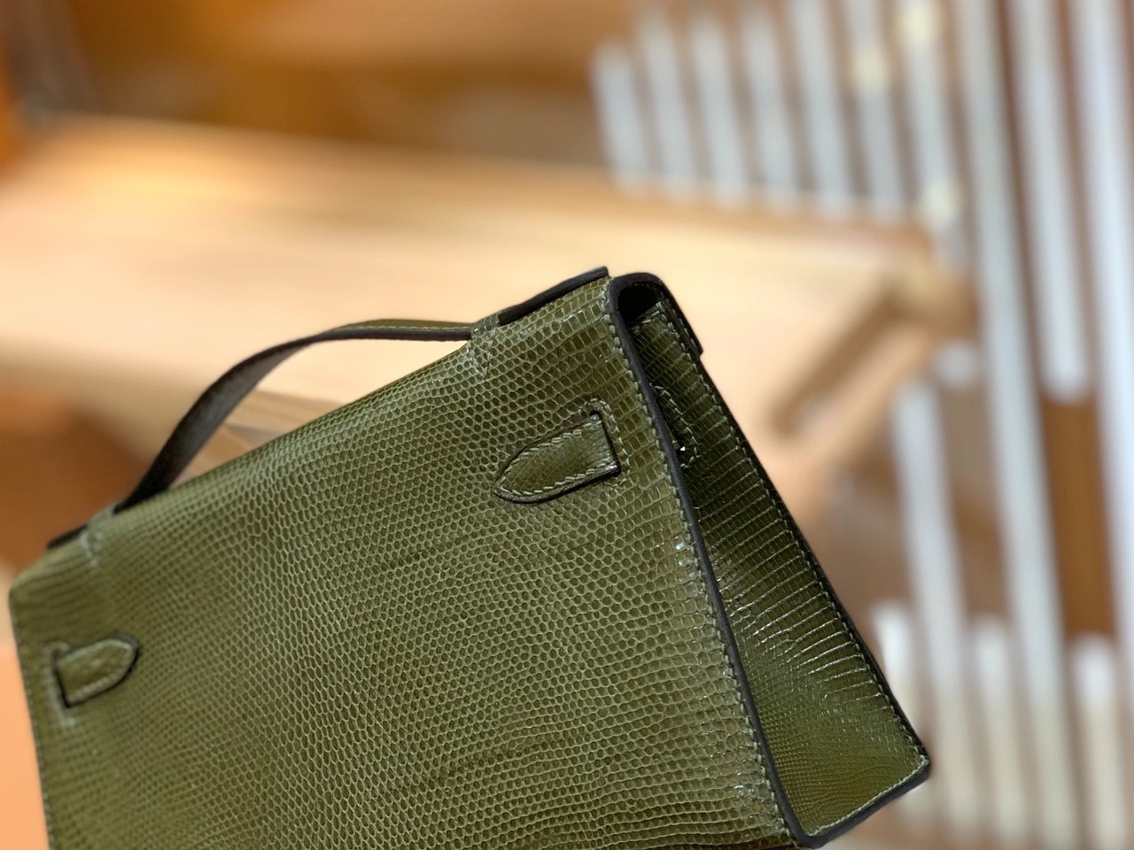 Hermès（爱马仕）Mini Kelly 22cm（迷你一代）南非野生蜥蜴皮 橄榄绿 金扣 原版蜜蜡线 顶级手工缝制