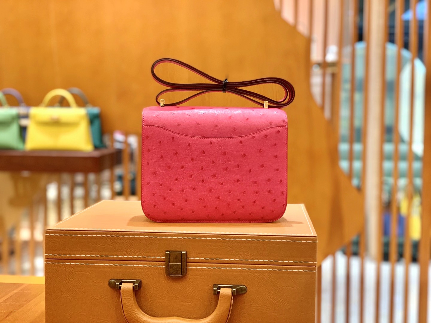 Hermès（爱马仕）Constance 18cm 糖果粉 金扣 南非KK级鸵鸟皮 原版蜜蜡线 顶级手缝版本