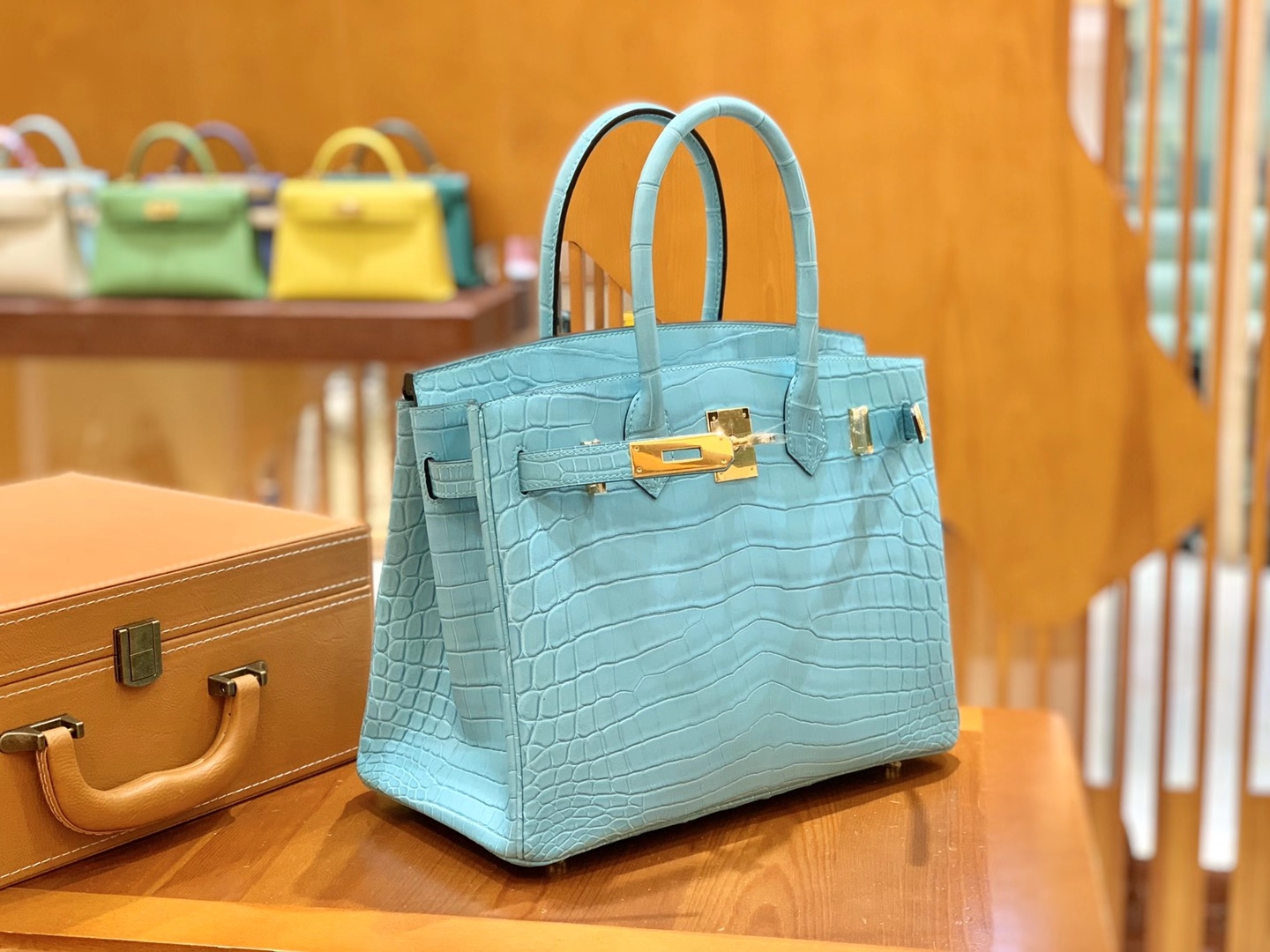 Hermès（爱马仕）新增现货 Birkin 30cm 马卡龙蓝 金扣 一级尼罗鳄皮 原版蜜蜡线 顶级手缝版本