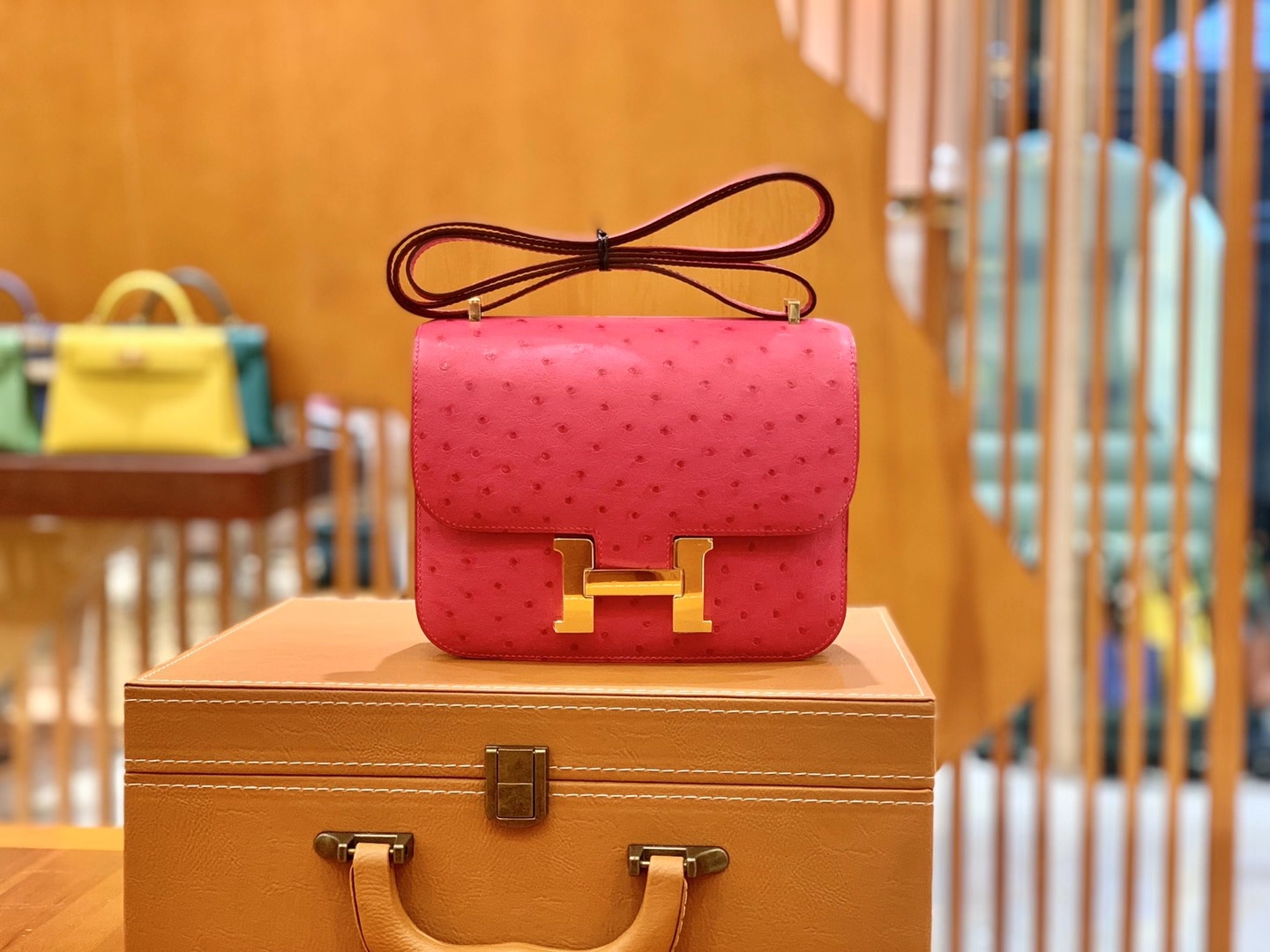 Hermès（爱马仕）Constance 18cm 糖果粉 金扣 南非KK级鸵鸟皮 原版蜜蜡线 顶级手缝版本