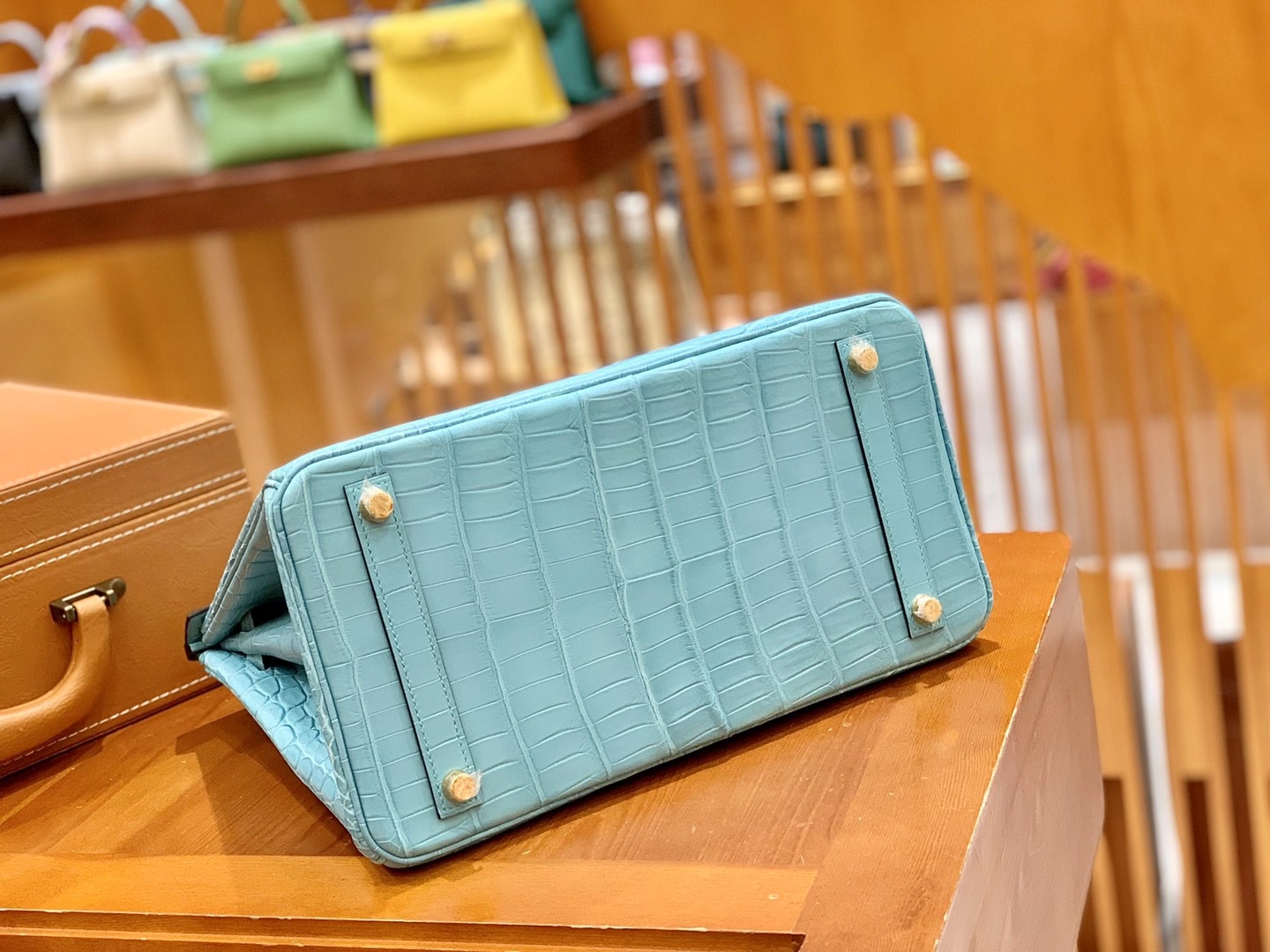 Hermès（爱马仕）新增现货 Birkin 30cm 马卡龙蓝 金扣 一级尼罗鳄皮 原版蜜蜡线 顶级手缝版本