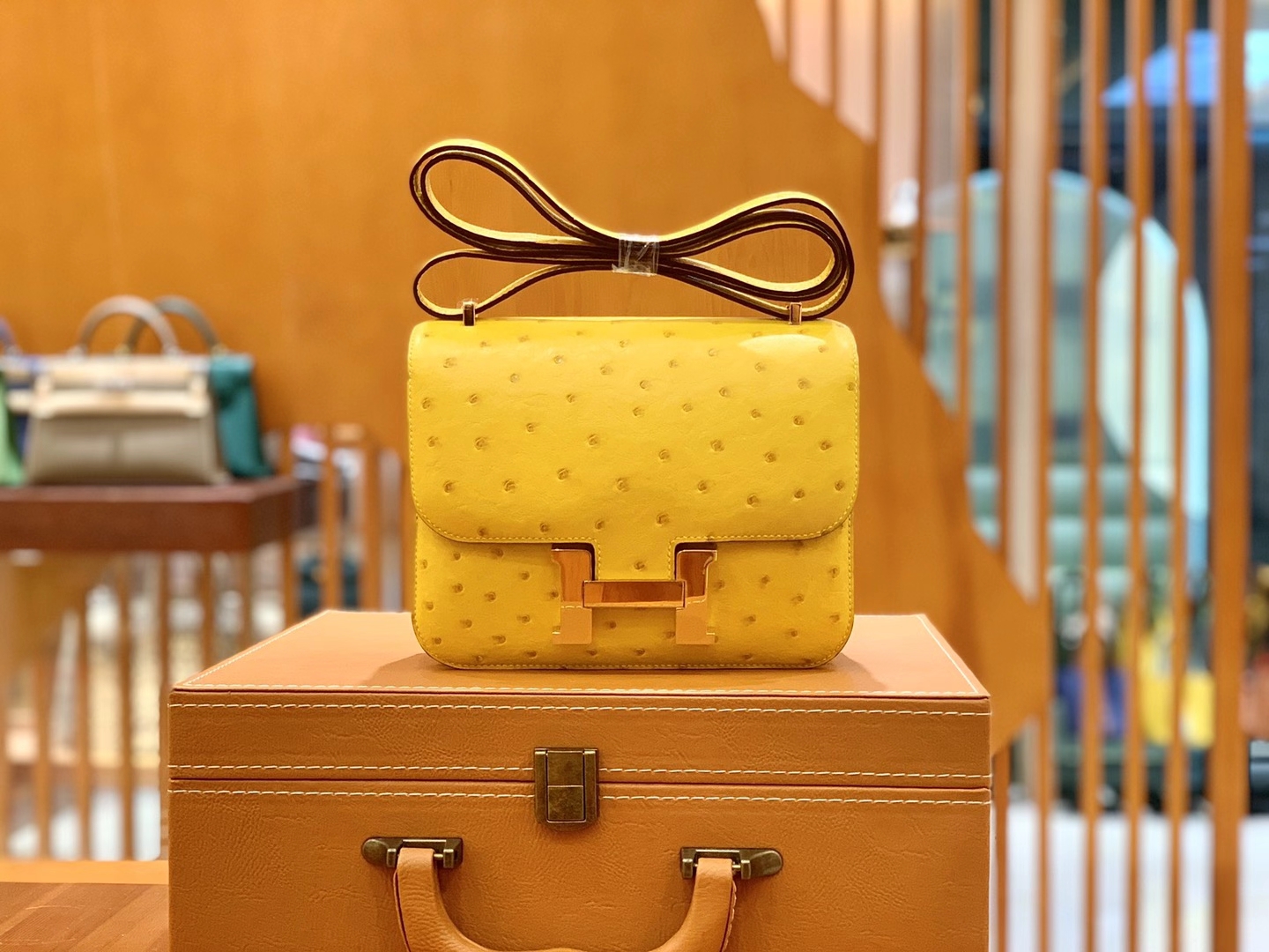 Hermès（爱马仕）Constance 18cm 那不勒斯黄 金扣 南非KK级鸵鸟皮 原版蜜蜡线 顶级手缝版本