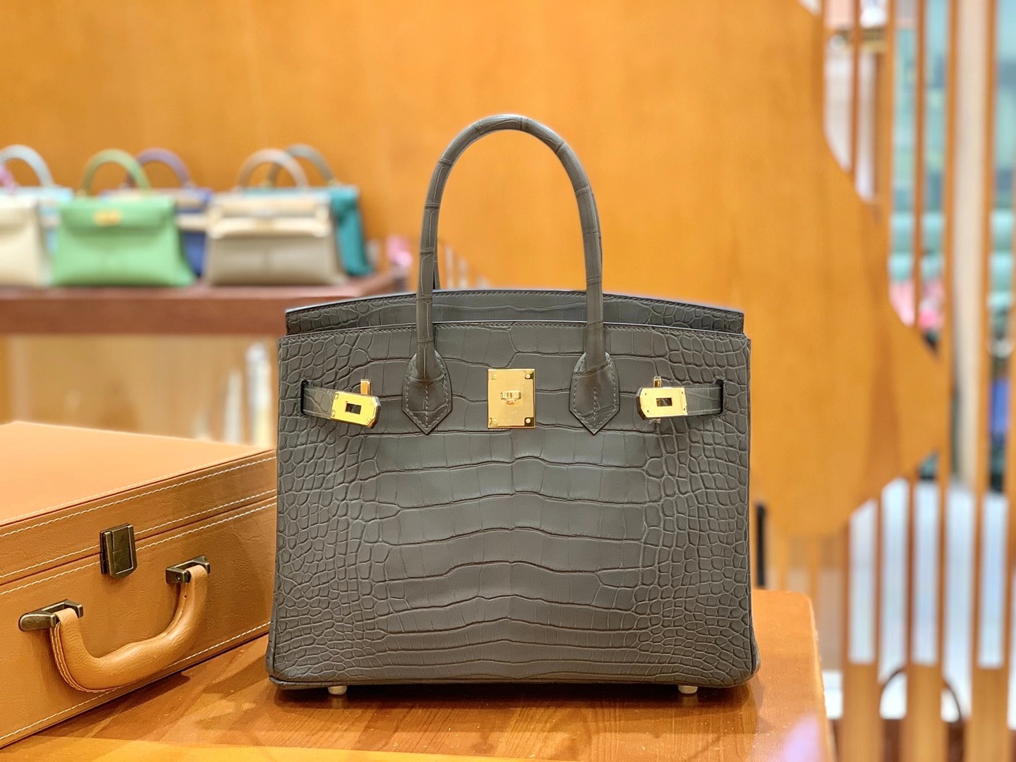 Hermès（爱马仕）新增现货 Birkin 30cm 锡器灰 金扣 一级美洲鳄鱼皮 原版蜜蜡线 顶级手缝版本