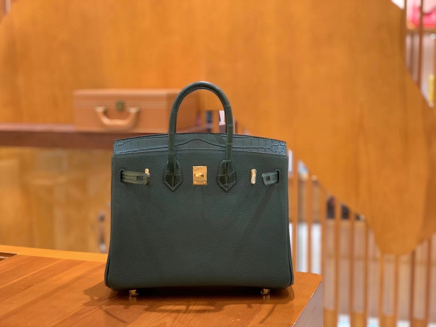 Hermès（爱马仕）Birkin Touch 25cm 松柏绿 金扣 一级鳄鱼皮拼Togo皮 原版蜜蜡线