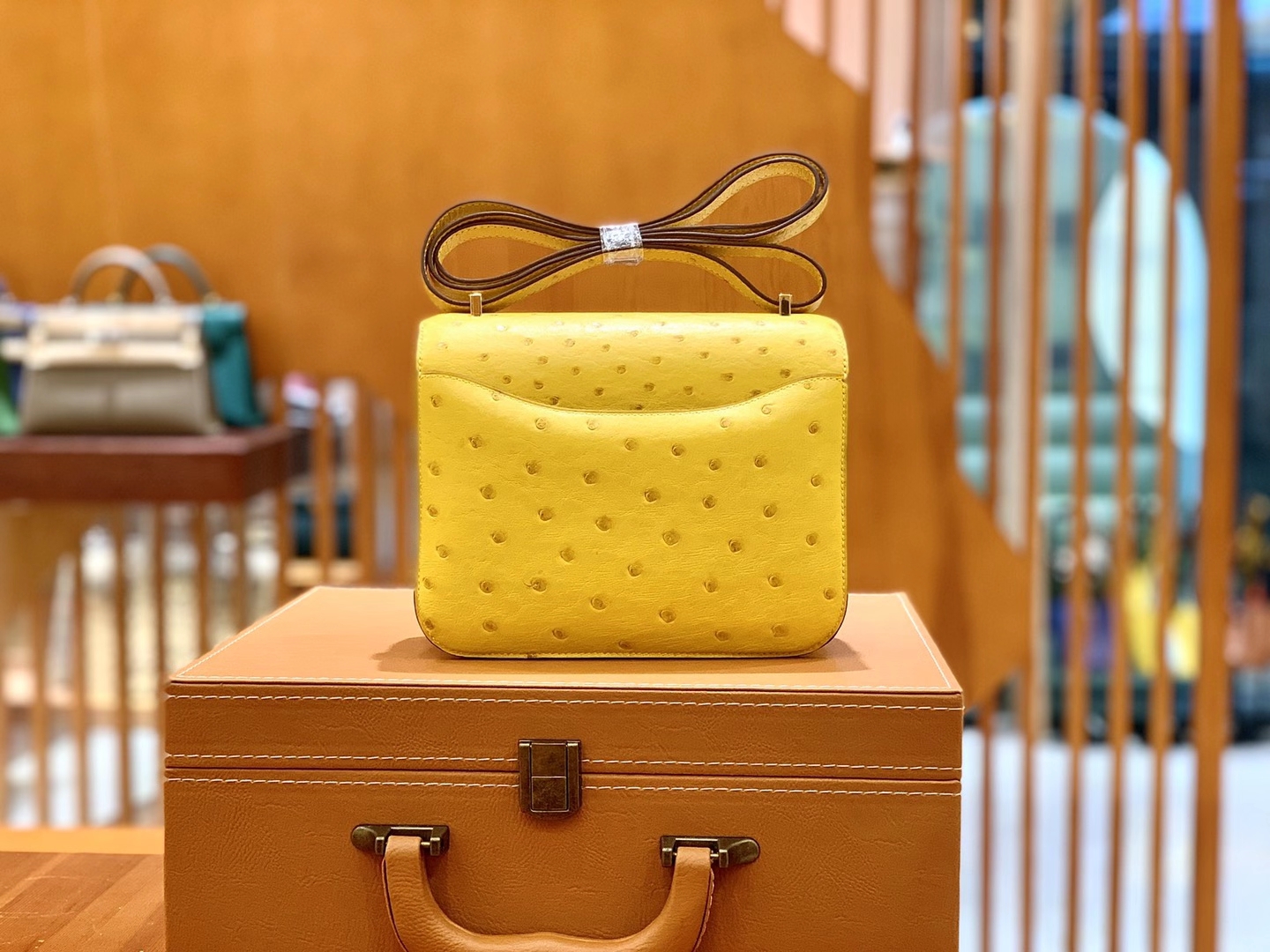 Hermès（爱马仕）Constance 18cm 那不勒斯黄 金扣 南非KK级鸵鸟皮 原版蜜蜡线 顶级手缝版本