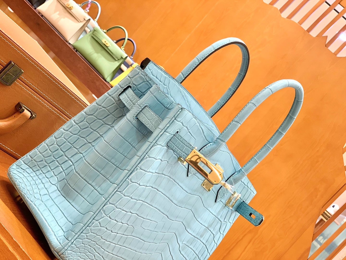 Hermès（爱马仕）新增现货 Birkin 30cm 马卡龙蓝 金扣 一级尼罗鳄皮 原版蜜蜡线 顶级手缝版本