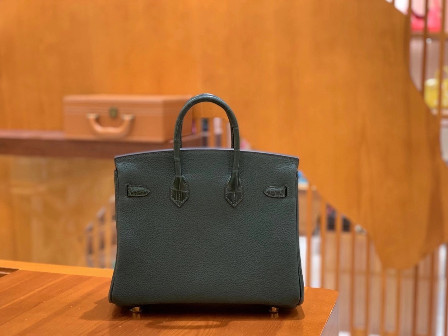 Hermès（爱马仕）Birkin Touch 25cm 松柏绿 金扣 一级鳄鱼皮拼Togo皮 原版蜜蜡线