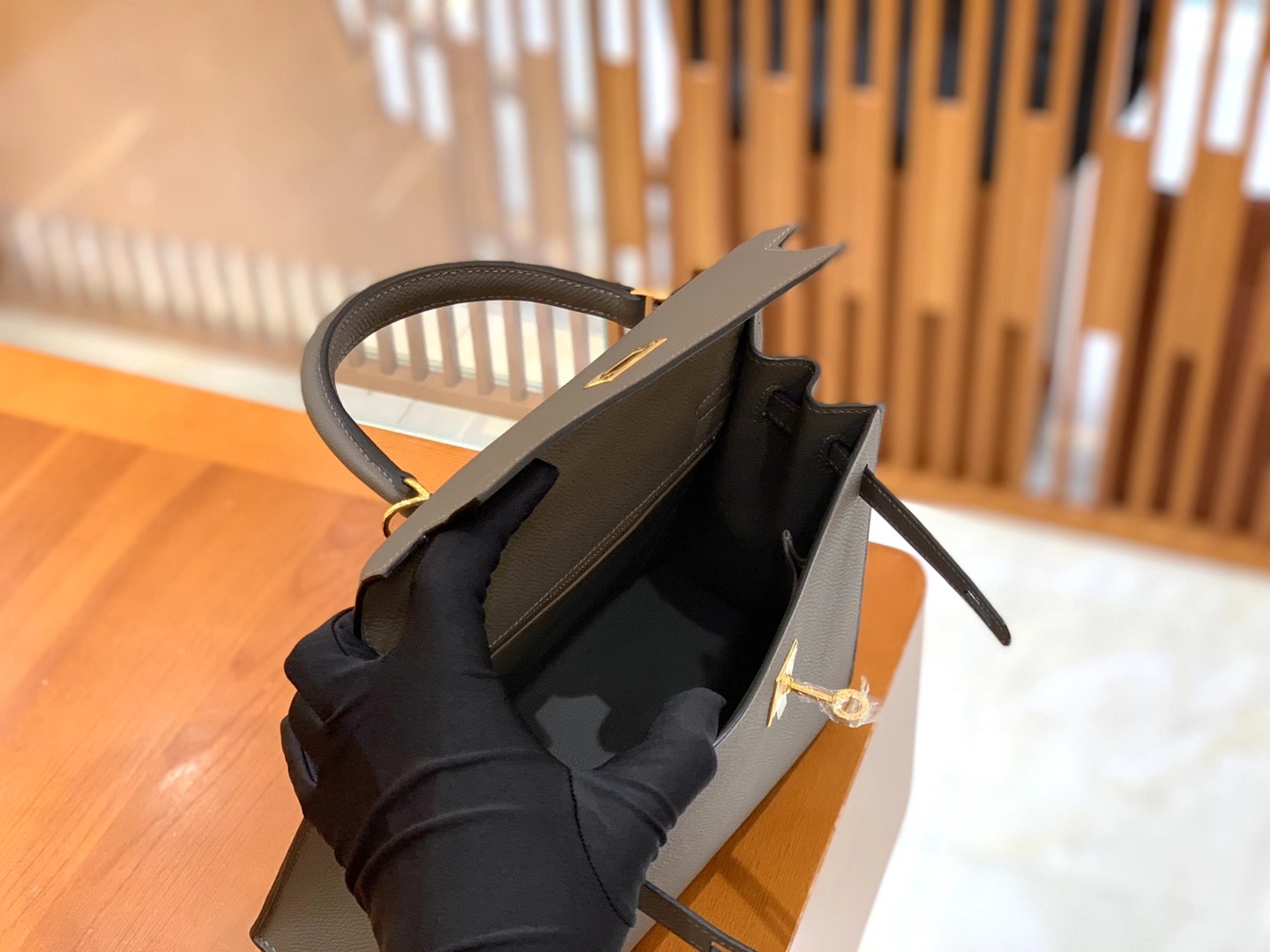 Hermès（爱马仕）Kelly 凯莉包 Epsom 牛皮 锡器灰 金扣 25cm 原版蜜蜡线 顶级手缝