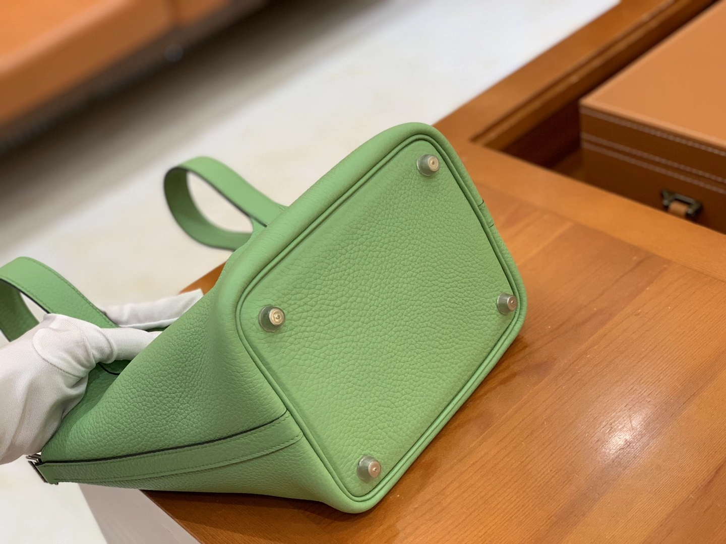Hermès（爱马仕）Picotin 菜篮子 牛油果绿 原版蜜蜡线 顶级手缝 银扣 18cm