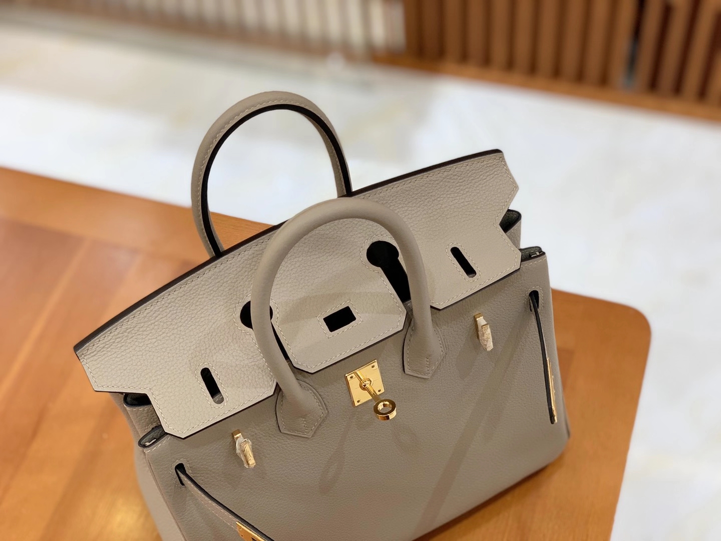 Hermès（爱马仕）Birkin 铂金包 Togo小牛皮 斑鸠灰 原版蜜蜡线 顶级手缝 金扣 25cm
