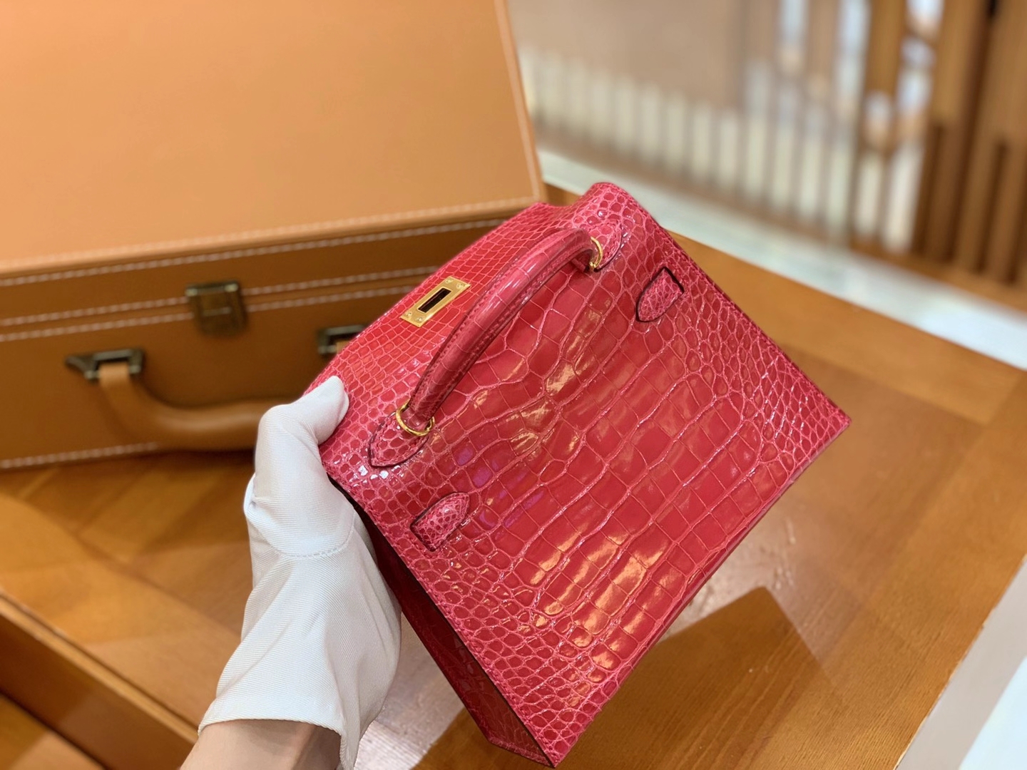 Hermès（爱马仕）MiniKelly 迷你凯莉 极致粉 美洲鳄鱼皮 原版蜜蜡线 顶级手缝 二代 19cm