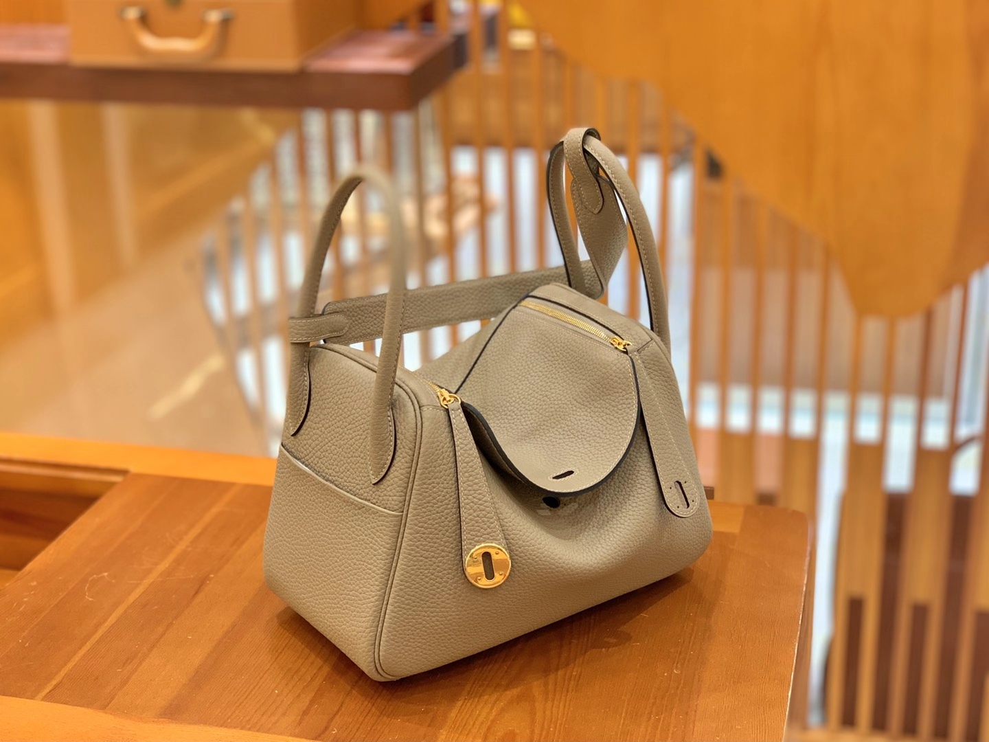 Hermès（爱马仕）Lindy 琳迪包 斑鸠灰 TC大牛皮 金扣 26cm 原版蜜蜡线 顶级手缝