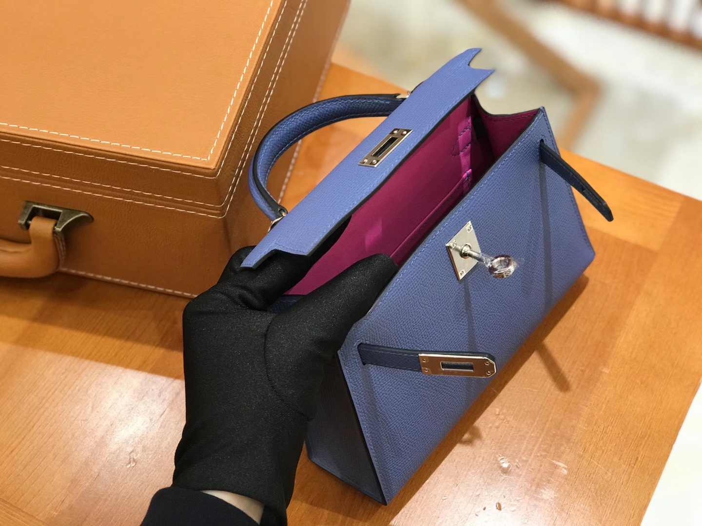 Hermès（爱马仕）MiniKelly 迷你凯莉 Epsom 掌纹皮 明兰内拼玉兰粉 银扣 二代 19cm 原版蜜蜡线 顶级手缝