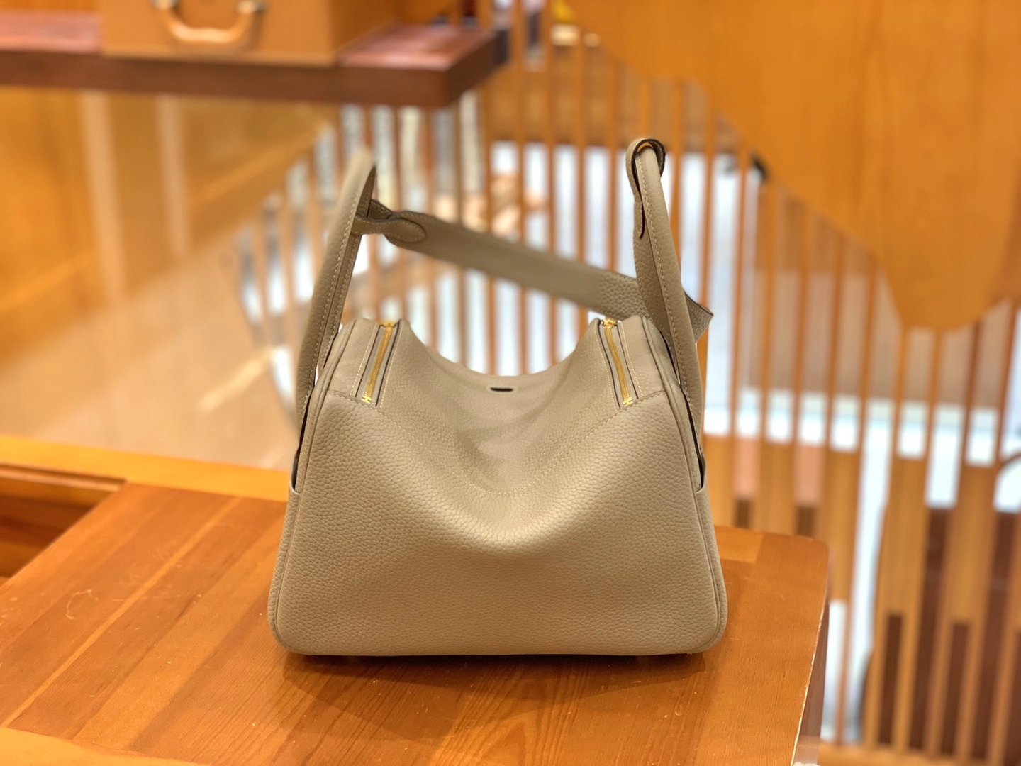 Hermès（爱马仕）Lindy 琳迪包 斑鸠灰 TC大牛皮 金扣 26cm 原版蜜蜡线 顶级手缝
