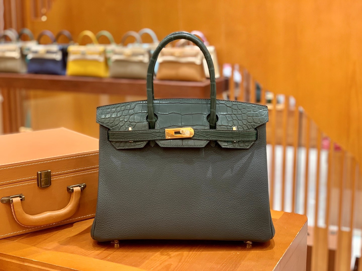 Hermès（爱马仕）Birkin Touch 松柏绿 尼罗鳄 拼Togo皮 金扣 30cm 原版蜜蜡线 顶级手缝