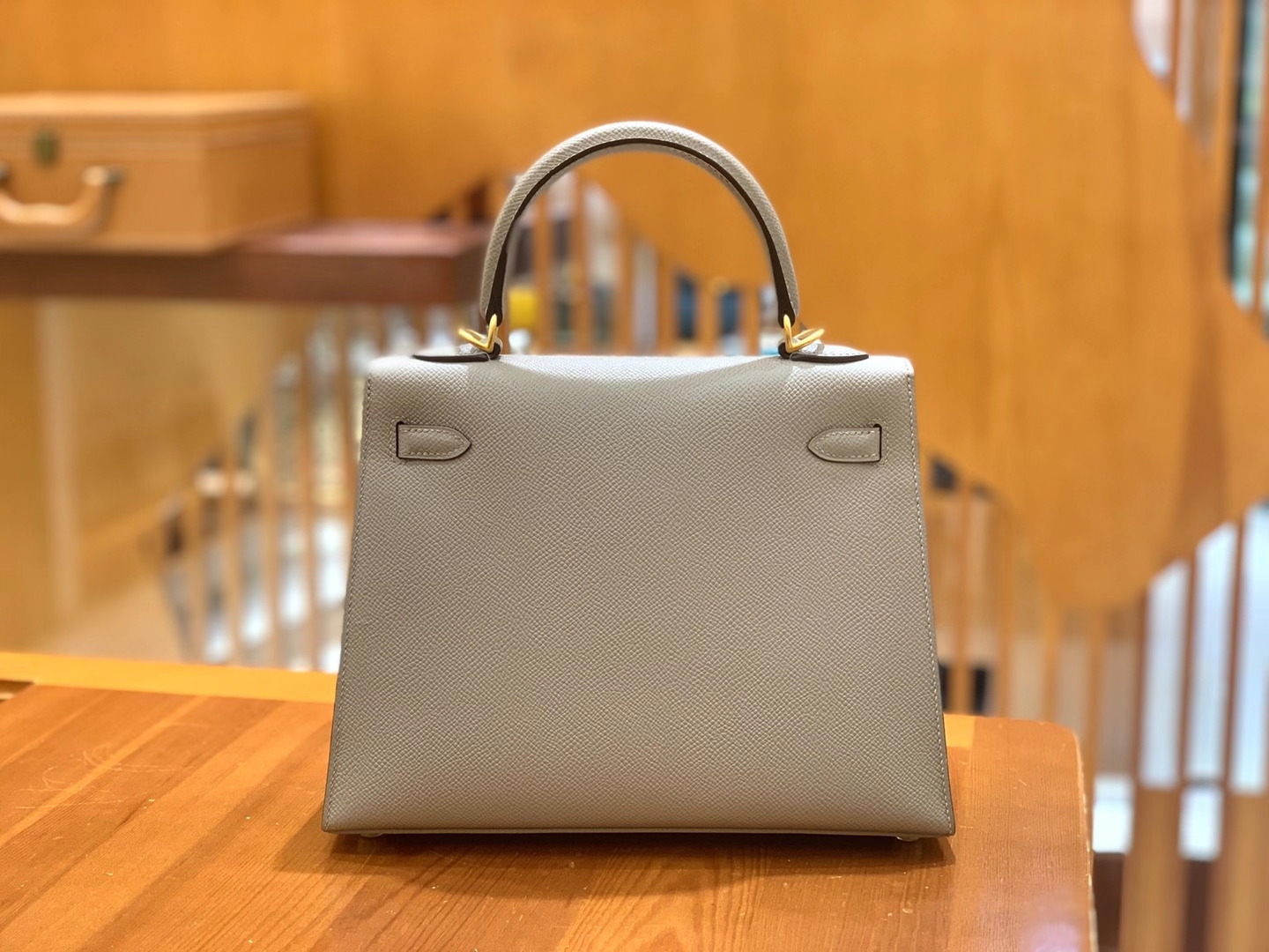 Hermès（爱马仕）Kelly 凯莉包 Epsom 牛皮 沥青灰 拉丝金扣 25cm 原版蜜蜡线 顶级手缝