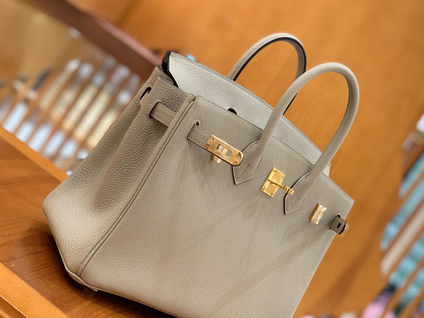 Hermès（爱马仕）Birkin 铂金包 Togo小牛皮 斑鸠灰 原版蜜蜡线 顶级手缝 金扣 25cm
