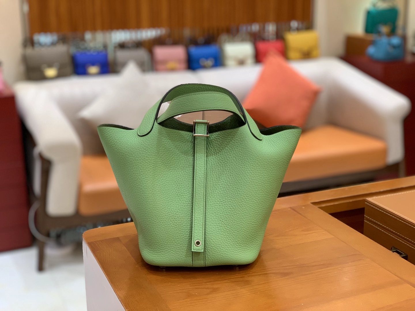 Hermès（爱马仕）Picotin 菜篮子 牛油果绿 原版蜜蜡线 顶级手缝 银扣 18cm