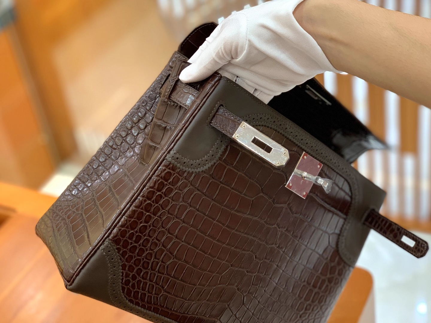 Hermès（爱马仕）Kelly 凯莉包 蕾丝鳄鱼 咖色 银扣 28cm 原版蜜蜡线 顶级手缝