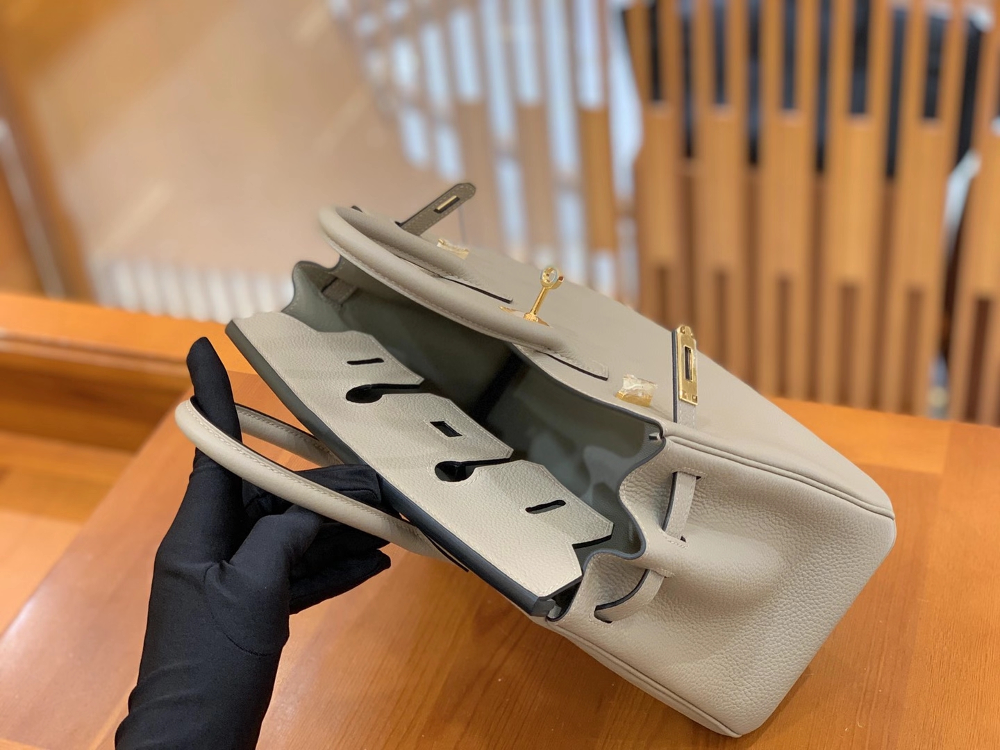Hermès（爱马仕）Birkin 铂金包 Togo小牛皮 斑鸠灰 原版蜜蜡线 顶级手缝 金扣 25cm