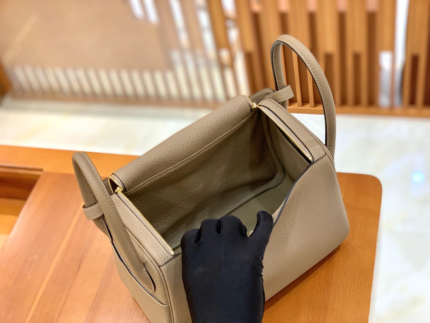 Hermès（爱马仕）Lindy 琳迪包 斑鸠灰 TC大牛皮 金扣 26cm 原版蜜蜡线 顶级手缝