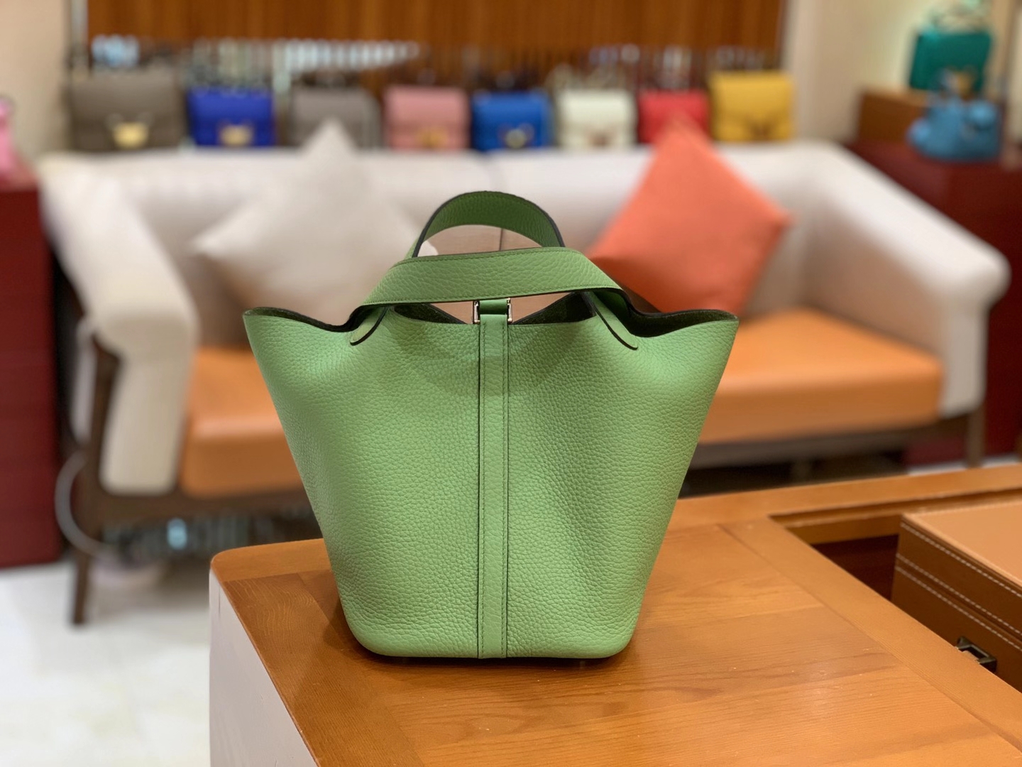 Hermès（爱马仕）Picotin 菜篮子 牛油果绿 原版蜜蜡线 顶级手缝 银扣 18cm