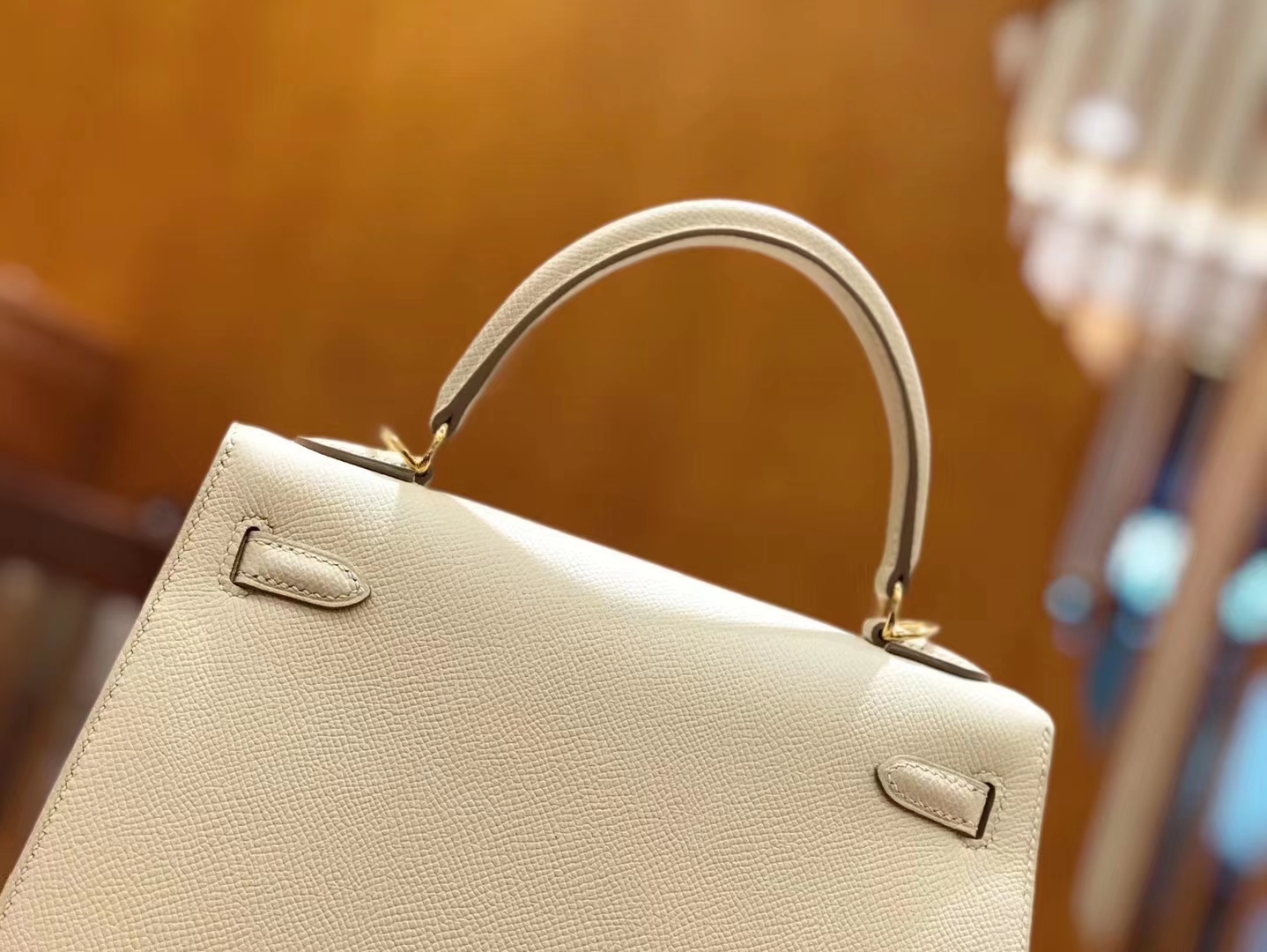 Hermès（爱马仕）Kelly 凯莉包 Epsom 牛皮 奶昔白 金扣 25cm 原版蜜蜡线 顶级手缝