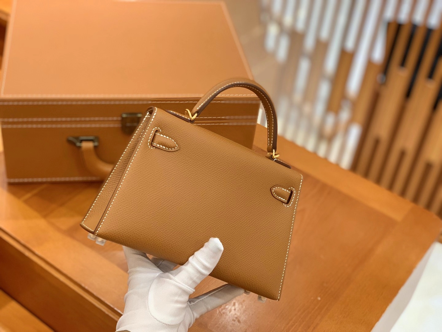 Hermès（爱马仕）MiniKelly 迷你凯莉 Epsom 掌纹皮 金棕色 金扣 二代 19cm 原版蜜蜡线 顶级手缝