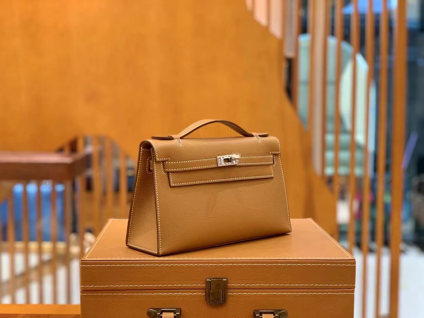 Hermès（爱马仕）Mini Kelly 迷你凯莉 金棕色 Epsom掌纹皮 银扣 一代 原版蜜蜡线 顶级手缝