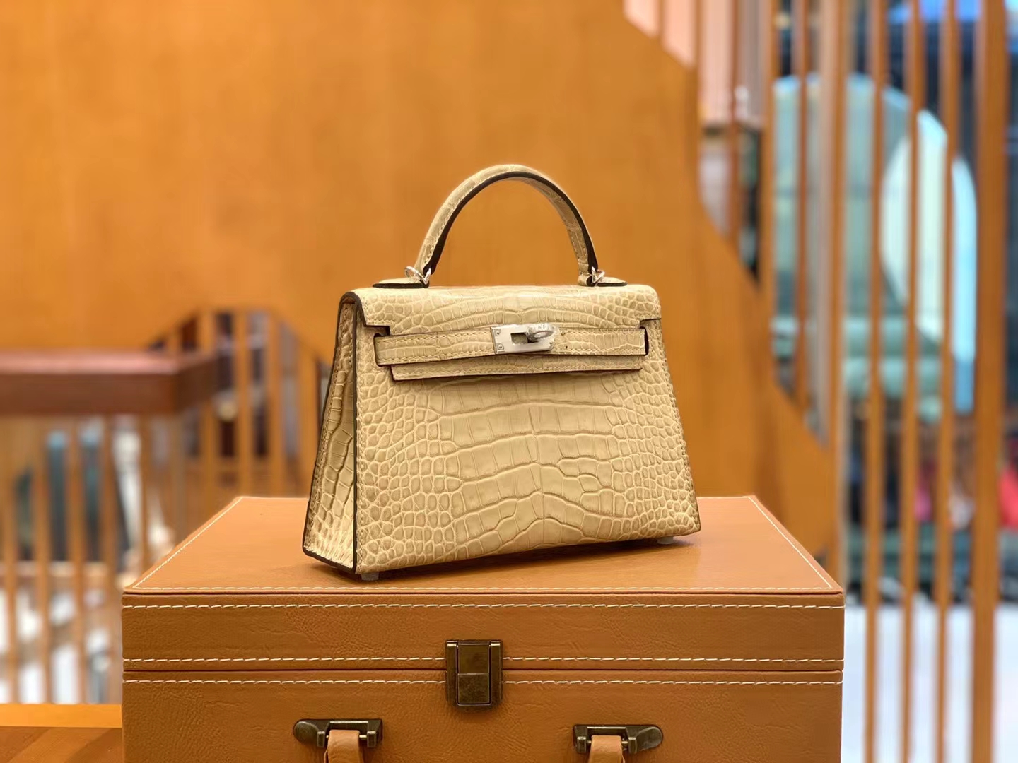 Hermès（爱马仕）Mini Kelly 迷你凯莉 一级美洲鳄鱼皮 香槟色 银扣 二代 法国原版蜡线 顶级手缝