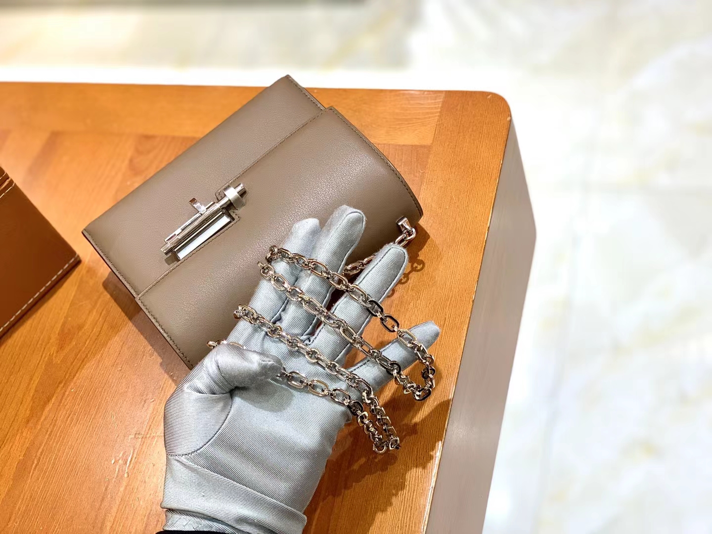 Hermès（爱马仕）Verrou Mini 大象灰 Swift牛皮 银扣 原版蜜蜡线 顶级手缝
