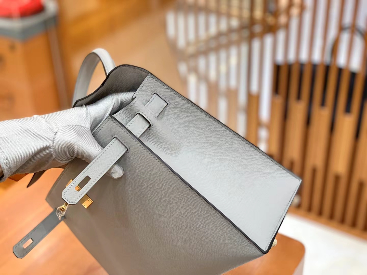 Hermès（爱马仕）Kelly 凯莉包 冰川蓝 Epsom掌纹皮 金扣 28cm 原版蜜蜡线 顶级手缝