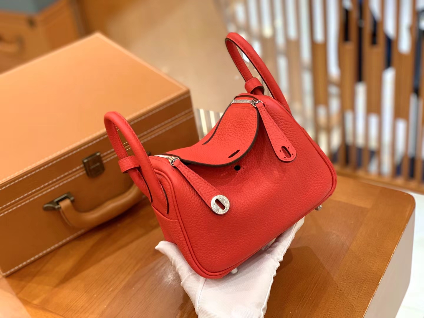 Hermès（爱马仕）Mini Lindy 迷你琳迪 国旗红 进口TC大牛皮 银扣 原版蜜蜡线 顶级手缝