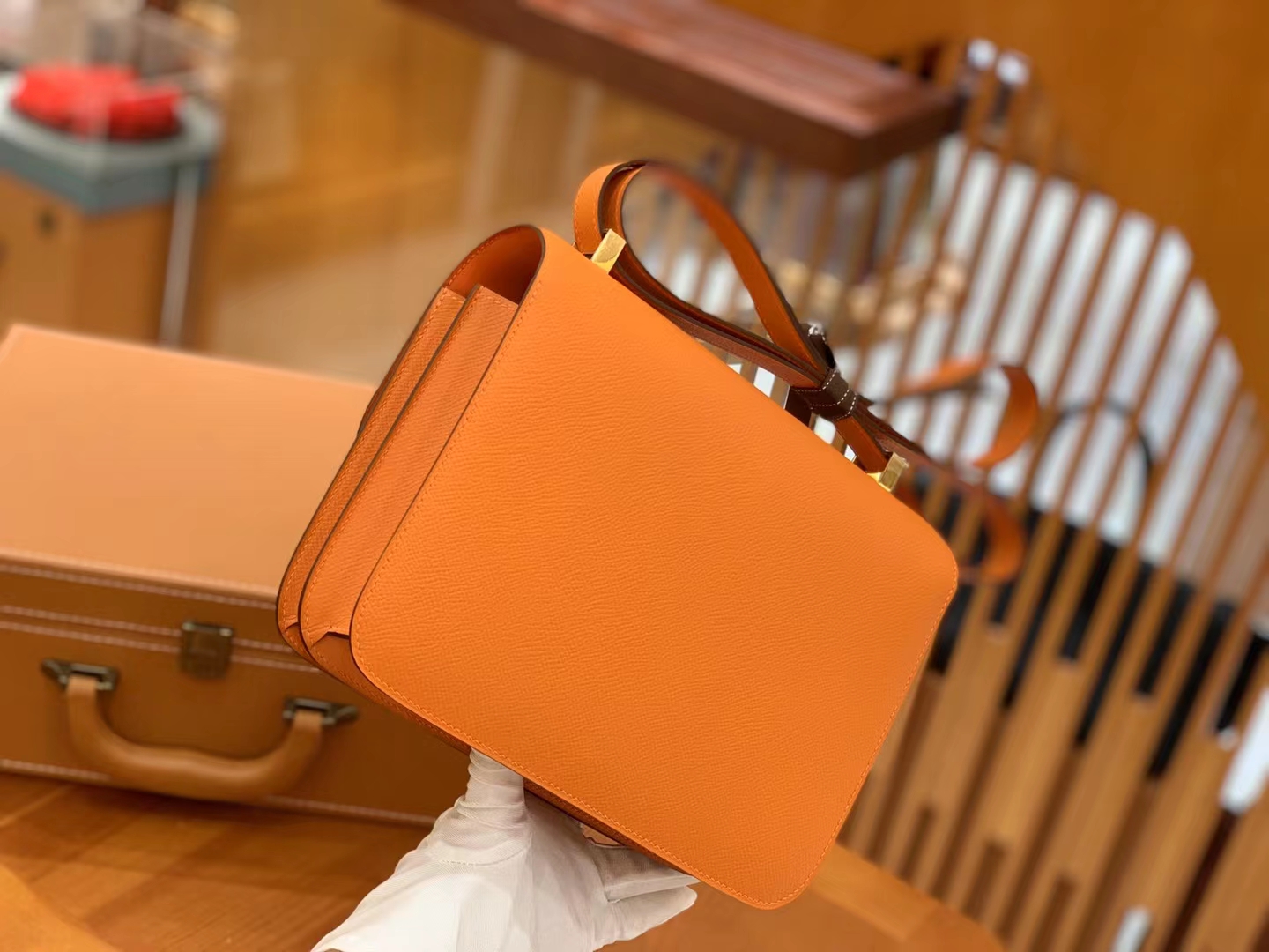 Hermès（爱马仕）Constance 康康 经典橙 Epsom 掌纹皮 金扣 24cm 原版蜜蜡线 顶级手缝