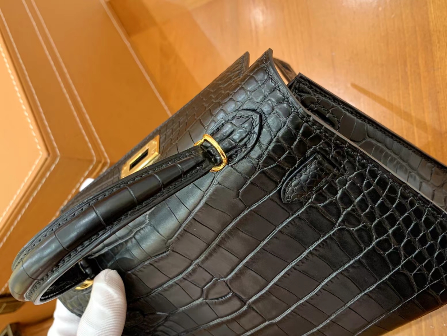 Hermès（爱马仕）Mini Kelly 迷你凯莉 一级美洲鳄鱼皮 经典黑 金扣 二代 法国原版蜡线 顶级手缝