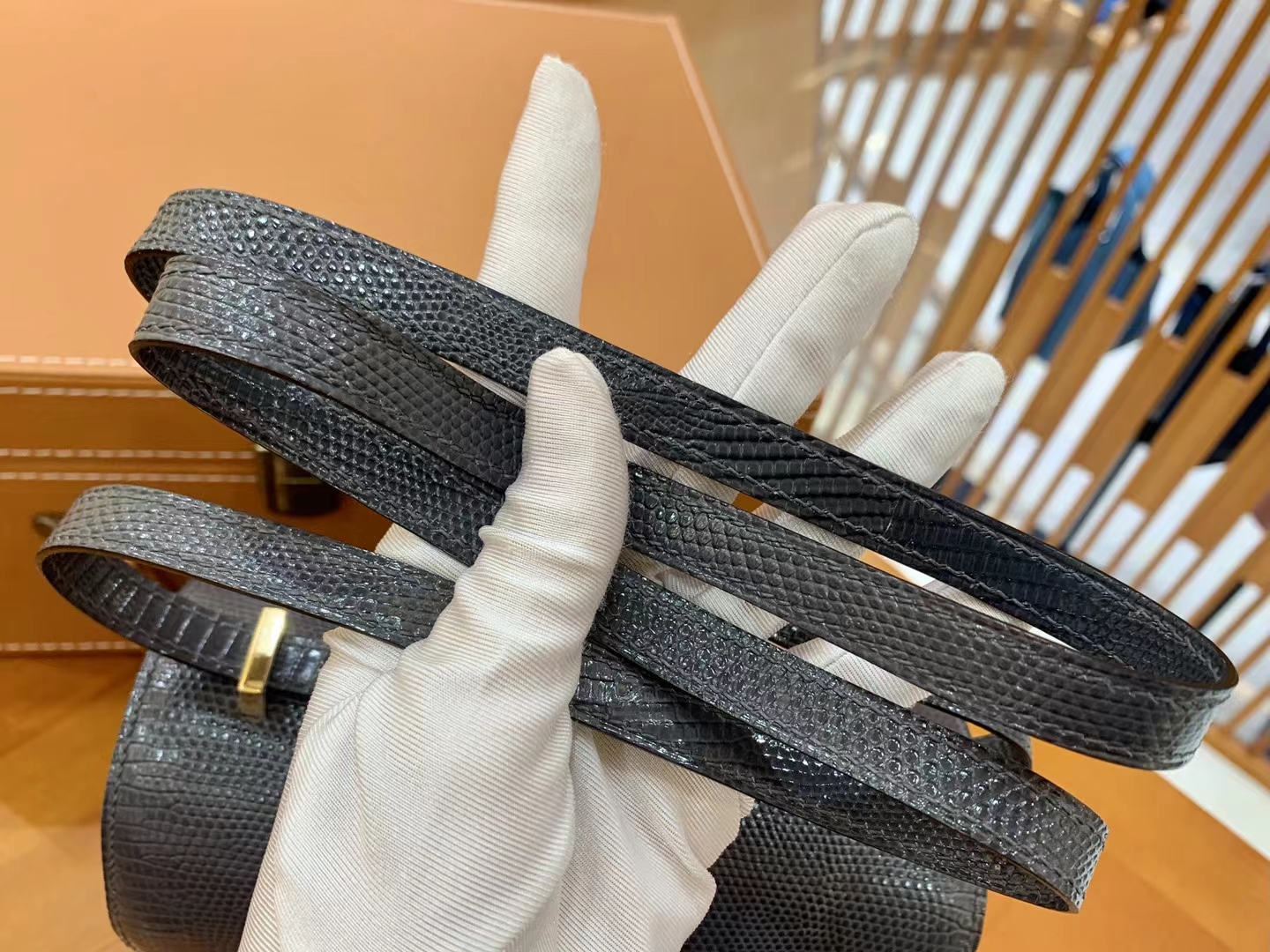 Hermès（爱马仕）Constance 康康 锡器灰 南非野生蜥蜴皮 金扣 19cm 原版蜜蜡线 顶级手缝