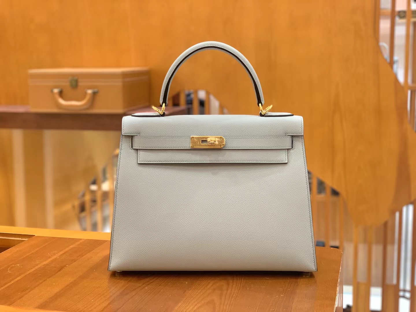 Hermès（爱马仕）Kelly 凯莉包 冰川蓝 Epsom掌纹皮 金扣 28cm 原版蜜蜡线 顶级手缝