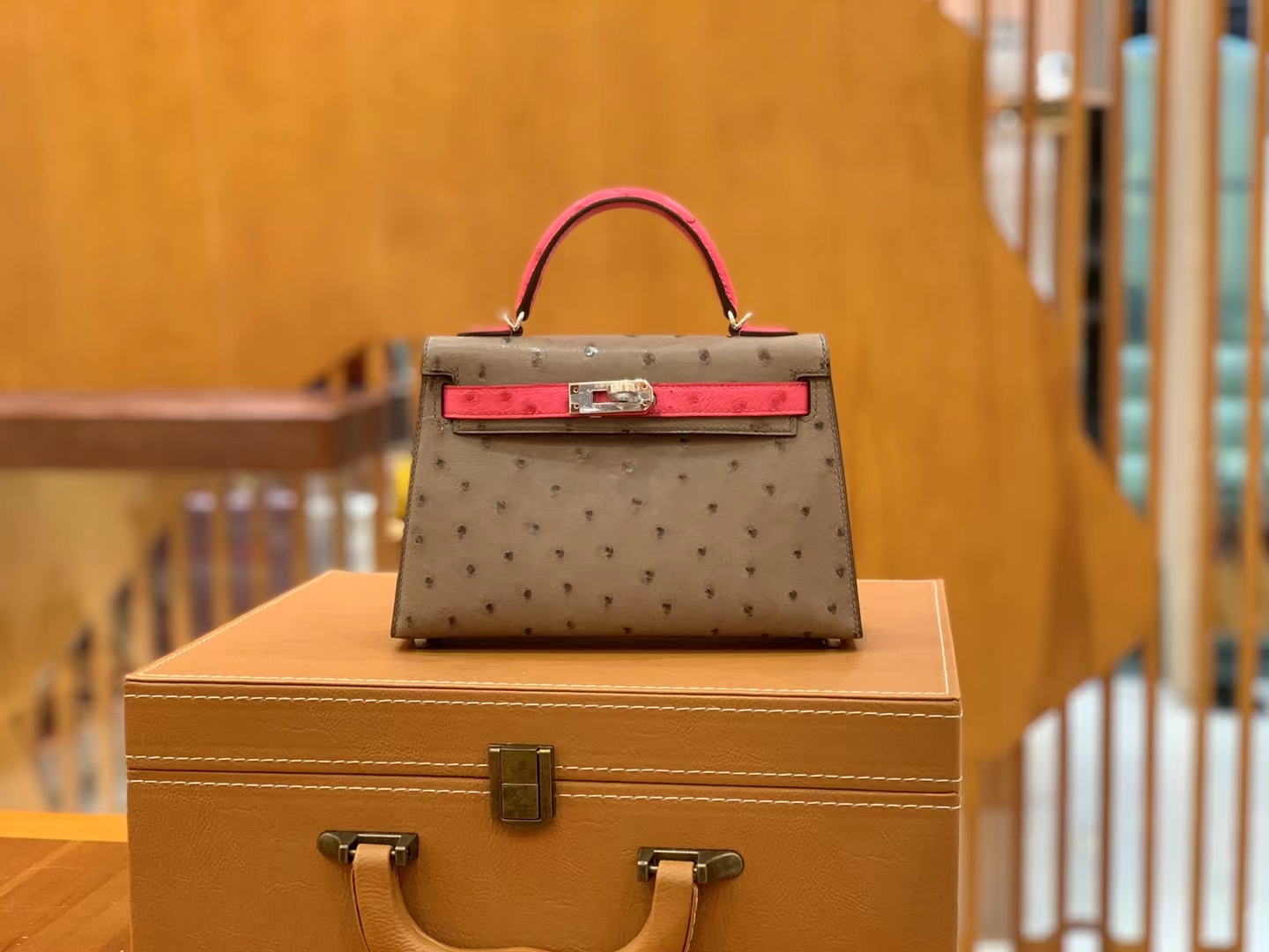Hermès（爱马仕）Mini Kelly 迷你凯莉 大象灰拼糖果粉 南非KK级鸵鸟皮 银扣 二代 法国原版蜡线 顶级手缝