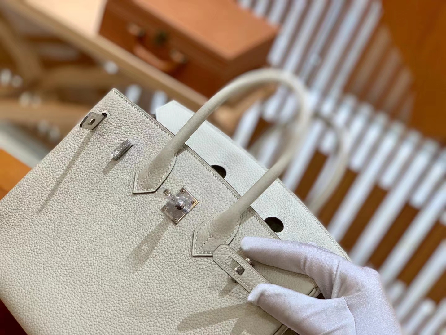 Hermès（爱马仕）Birkin 铂金包 奶昔白 Togo小牛皮 银扣 25cm 原版蜜蜡线 顶级手缝