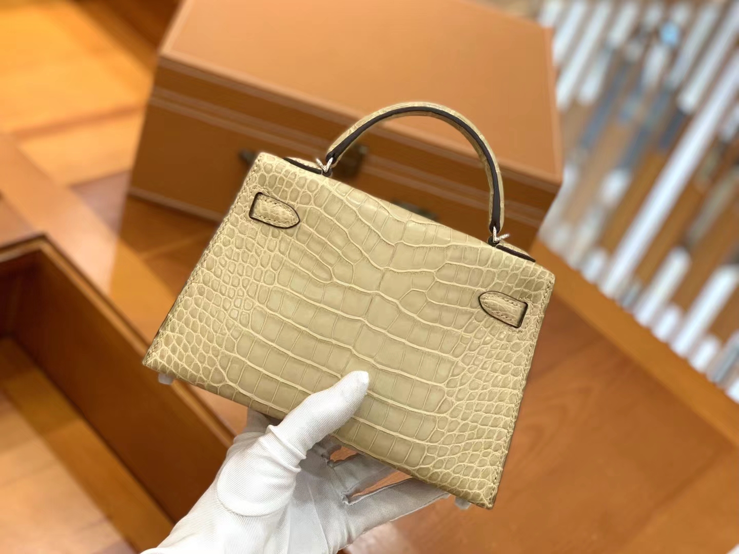 Hermès（爱马仕）Mini Kelly 迷你凯莉 一级美洲鳄鱼皮 香槟色 银扣 二代 法国原版蜡线 顶级手缝