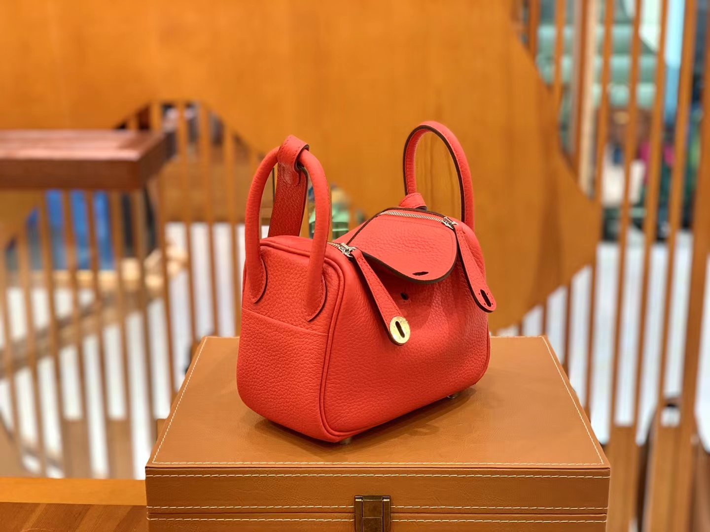 Hermès（爱马仕）Mini Lindy 迷你琳迪 国旗红 进口TC大牛皮 银扣 原版蜜蜡线 顶级手缝