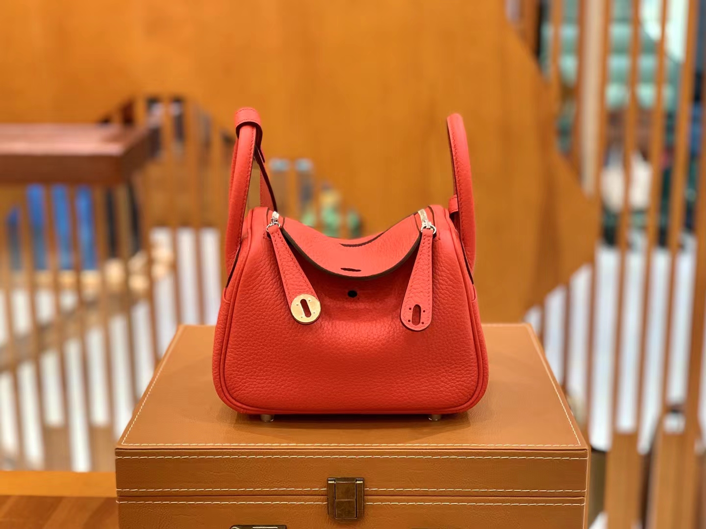 Hermès（爱马仕）Mini Lindy 迷你琳迪 国旗红 进口TC大牛皮 银扣 原版蜜蜡线 顶级手缝