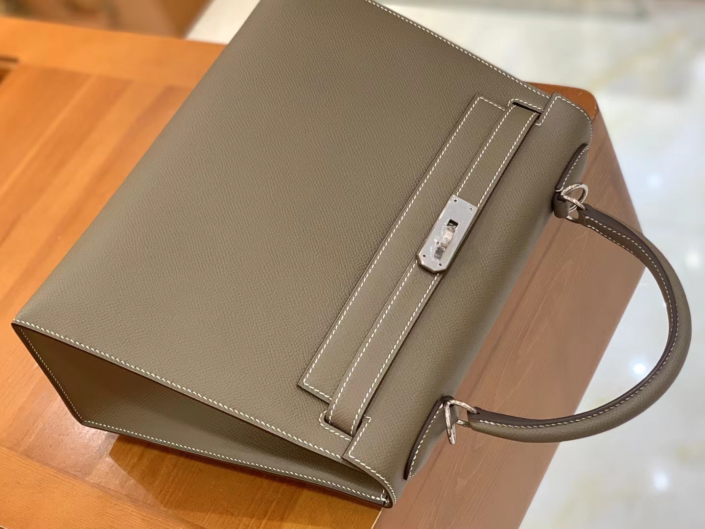 Hermès（爱马仕）Kelly 凯莉包 大象灰 Epsom掌纹皮 银扣 28cm 原版蜜蜡线 顶级手缝