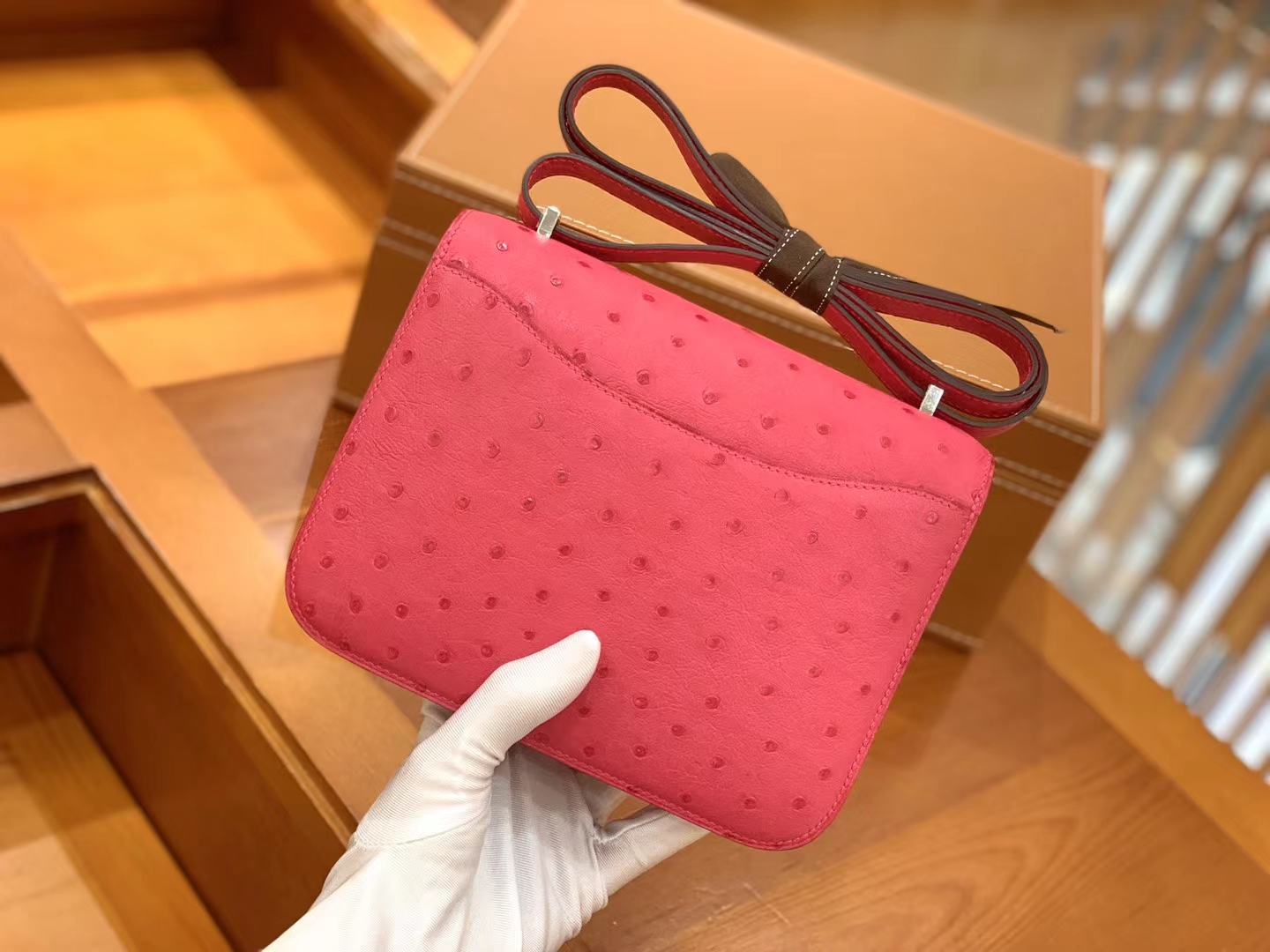 Hermès（爱马仕）Constance 康斯坦斯 极致粉 南非KK级鸵鸟皮 银扣 19cm 原版蜜蜡线 顶级手缝